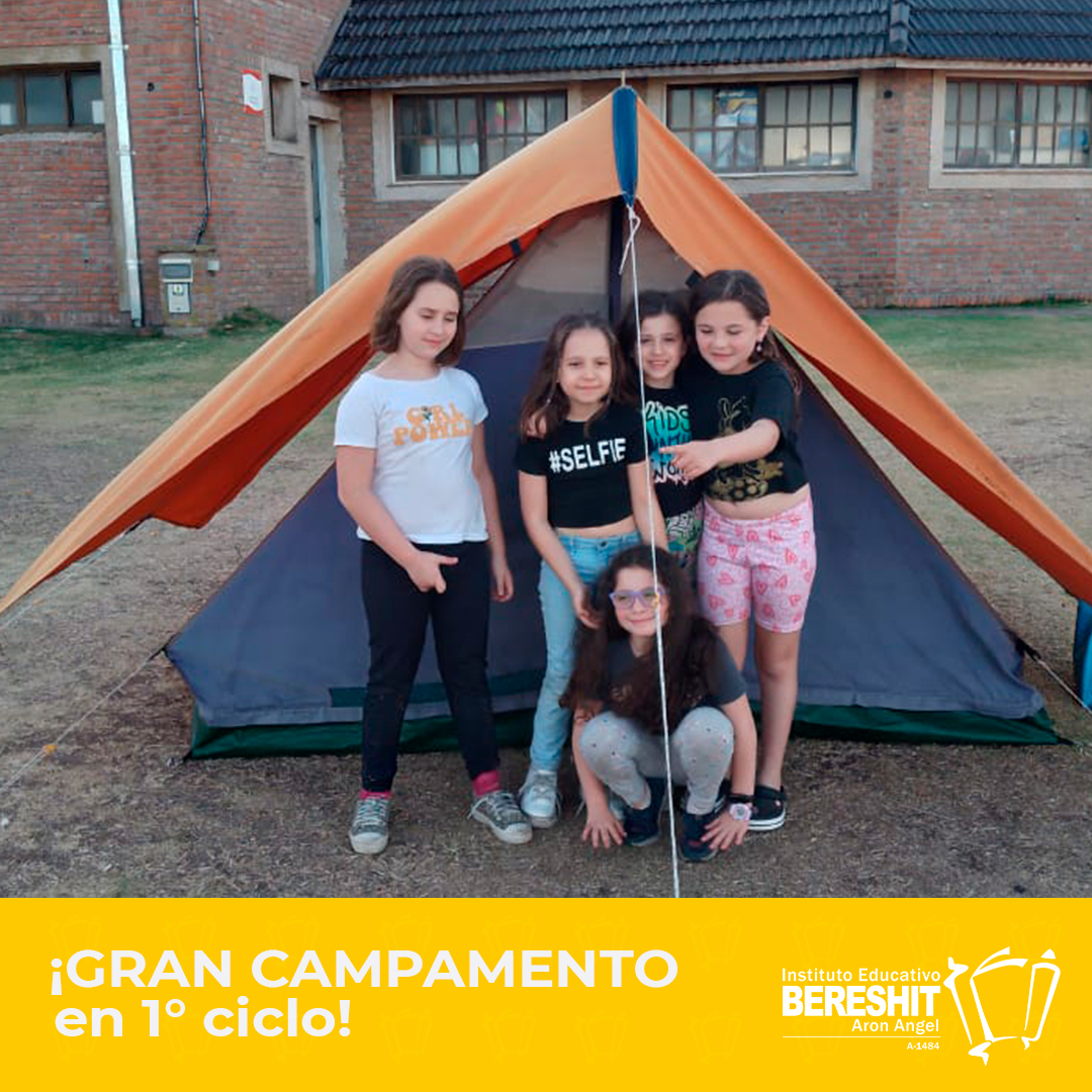 ¡De Campamento!
